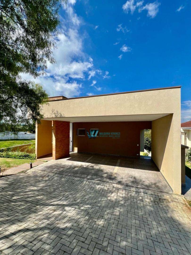 Casa à venda e aluguel com 4 quartos, 305m² - Foto 4