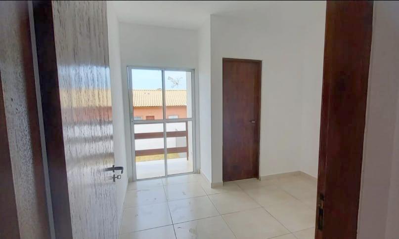 Casa à venda com 2 quartos, 210m² - Foto 25