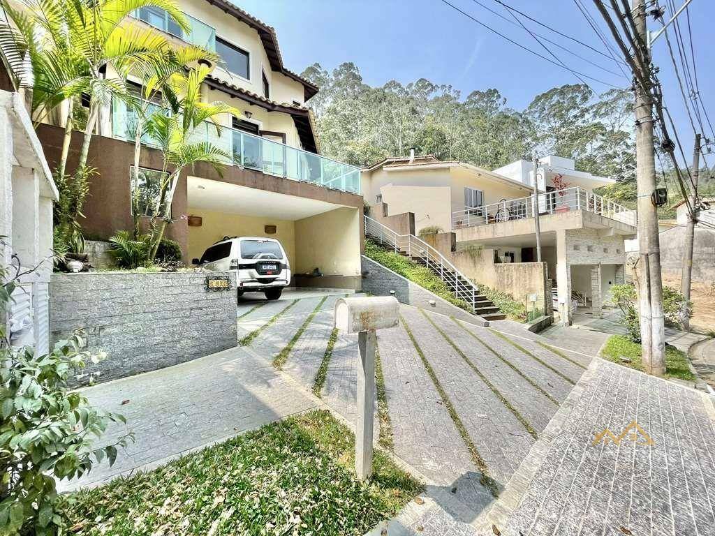 Casa de Condomínio à venda com 3 quartos, 323m² - Foto 6