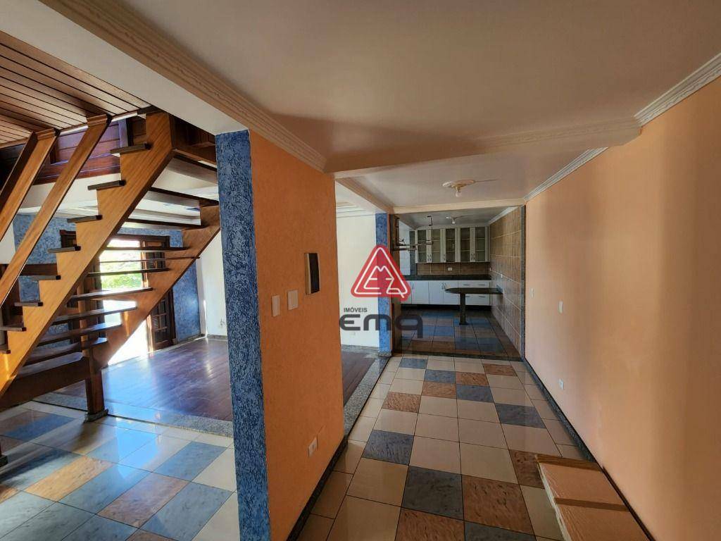 Sobrado à venda com 3 quartos, 330m² - Foto 11