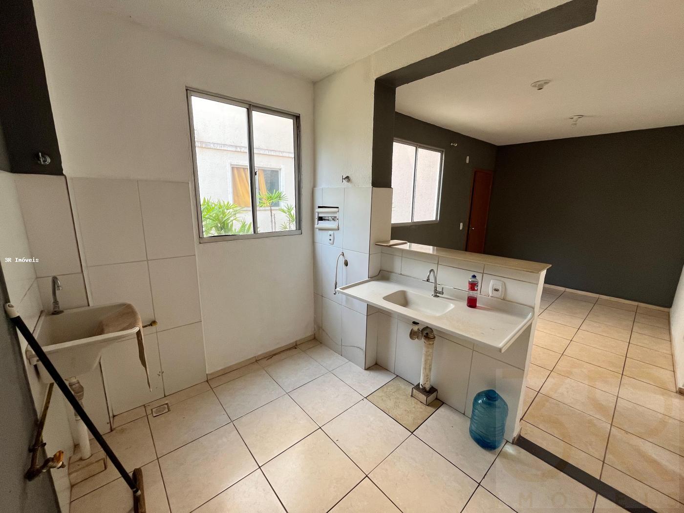 Apartamento à venda com 2 quartos, 42m² - Foto 6