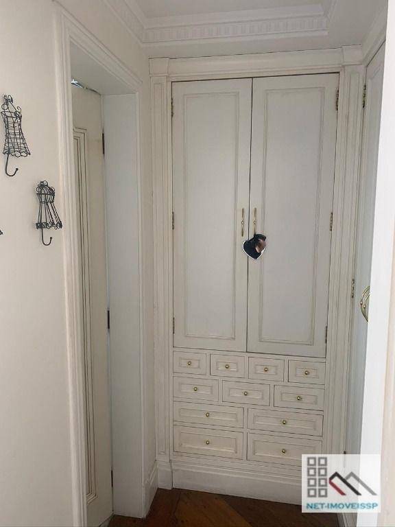 Apartamento à venda com 4 quartos, 317m² - Foto 33