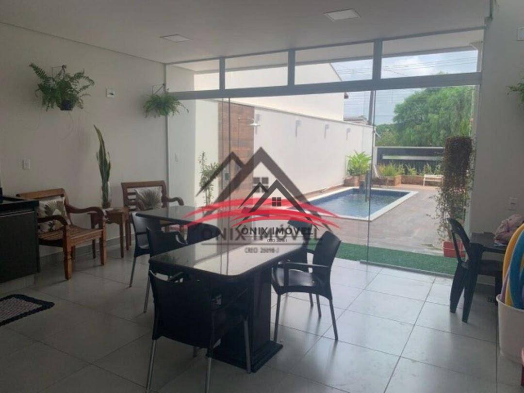 Casa à venda com 4 quartos, 300m² - Foto 20