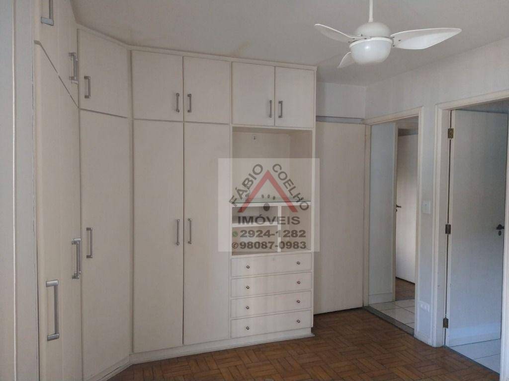 Apartamento à venda com 3 quartos, 130m² - Foto 1