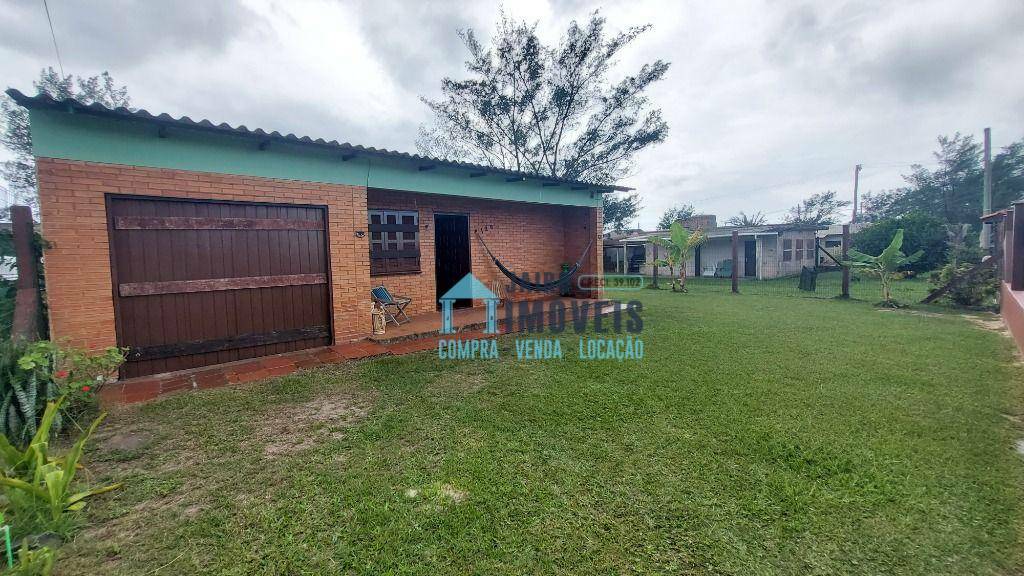 Casa à venda com 3 quartos, 134m² - Foto 2
