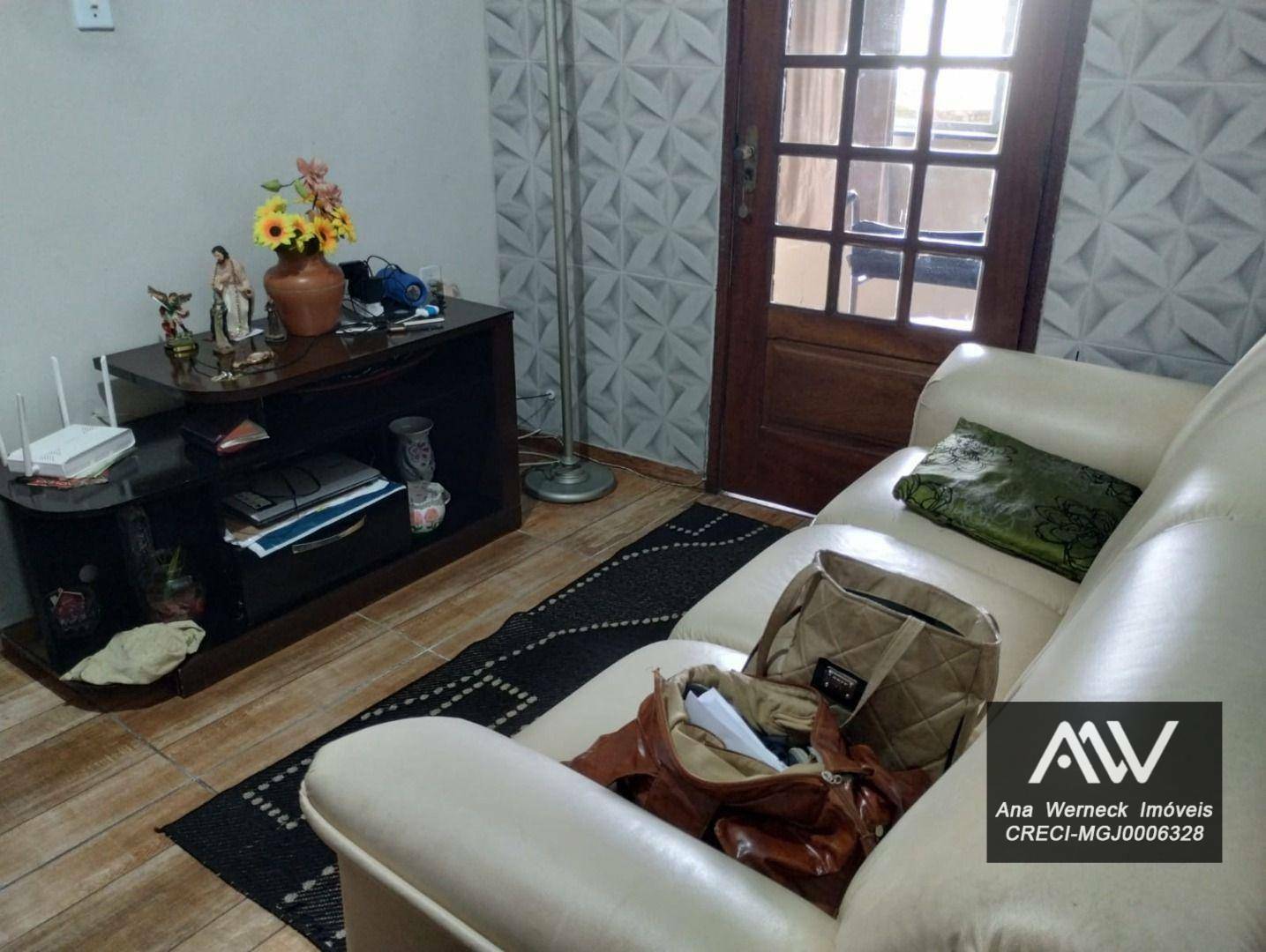 Casa à venda com 3 quartos, 53m² - Foto 4