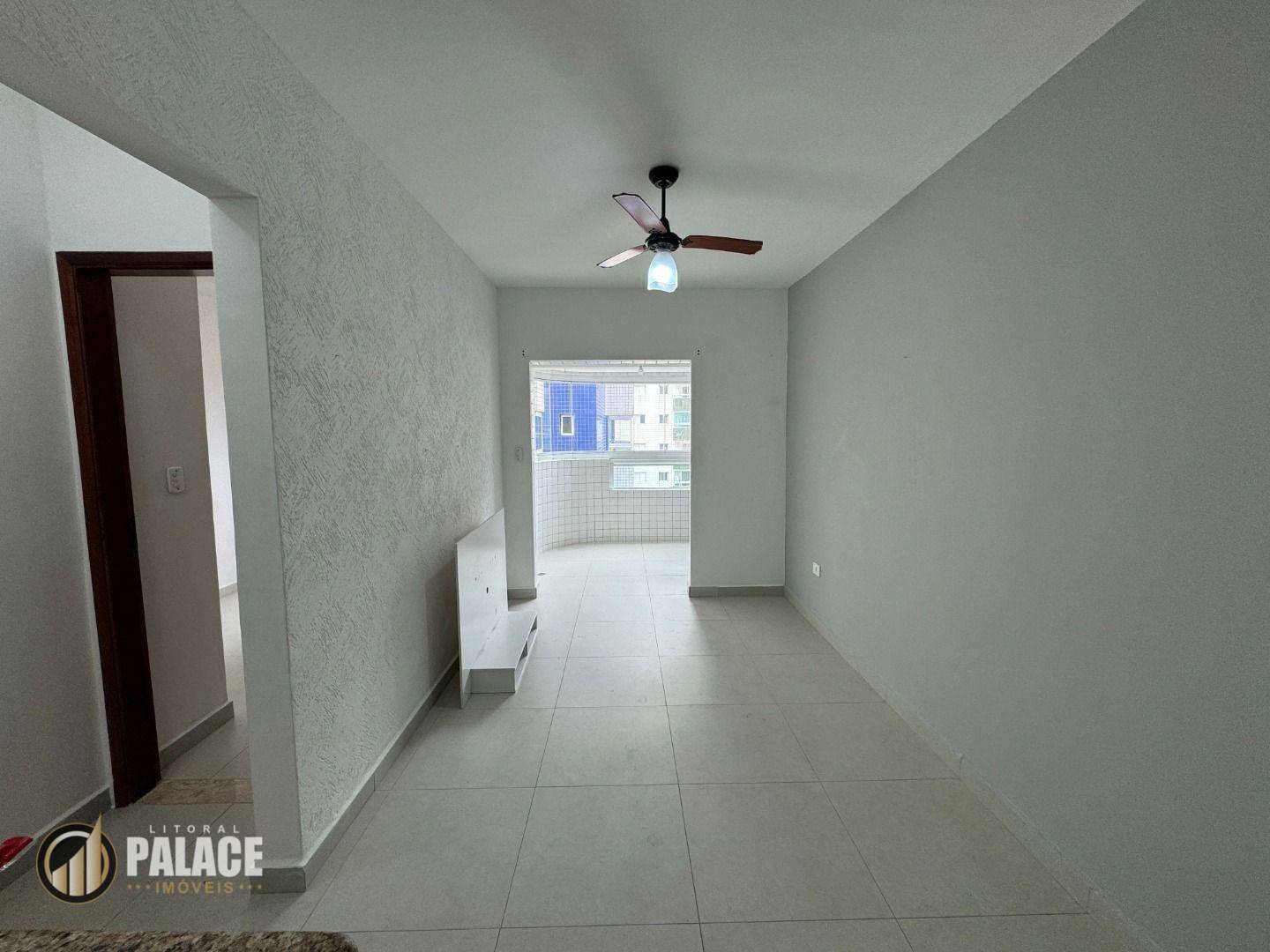 Apartamento à venda com 1 quarto, 42m² - Foto 3