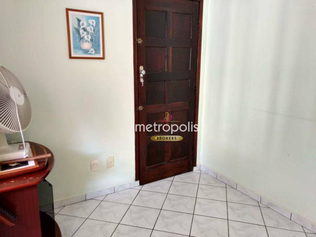 Casa à venda com 4 quartos, 159m² - Foto 2