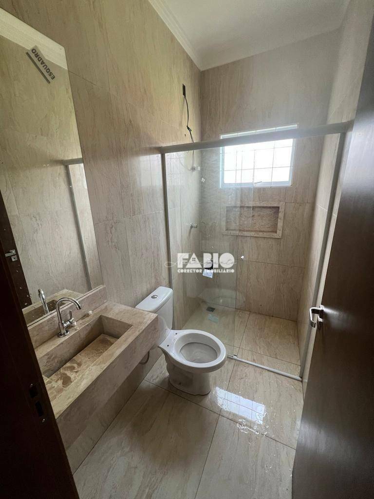 Casa à venda com 2 quartos, 85m² - Foto 12