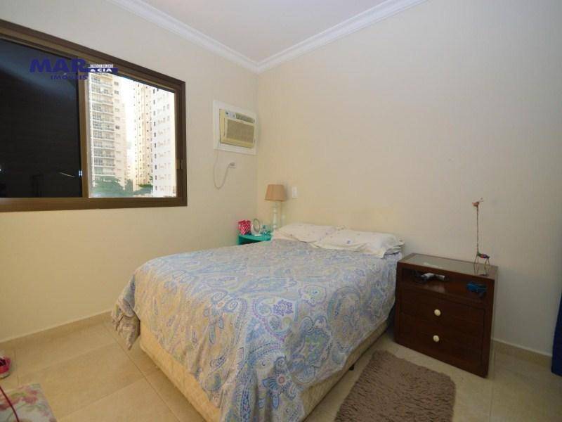 Apartamento à venda com 4 quartos, 225m² - Foto 16