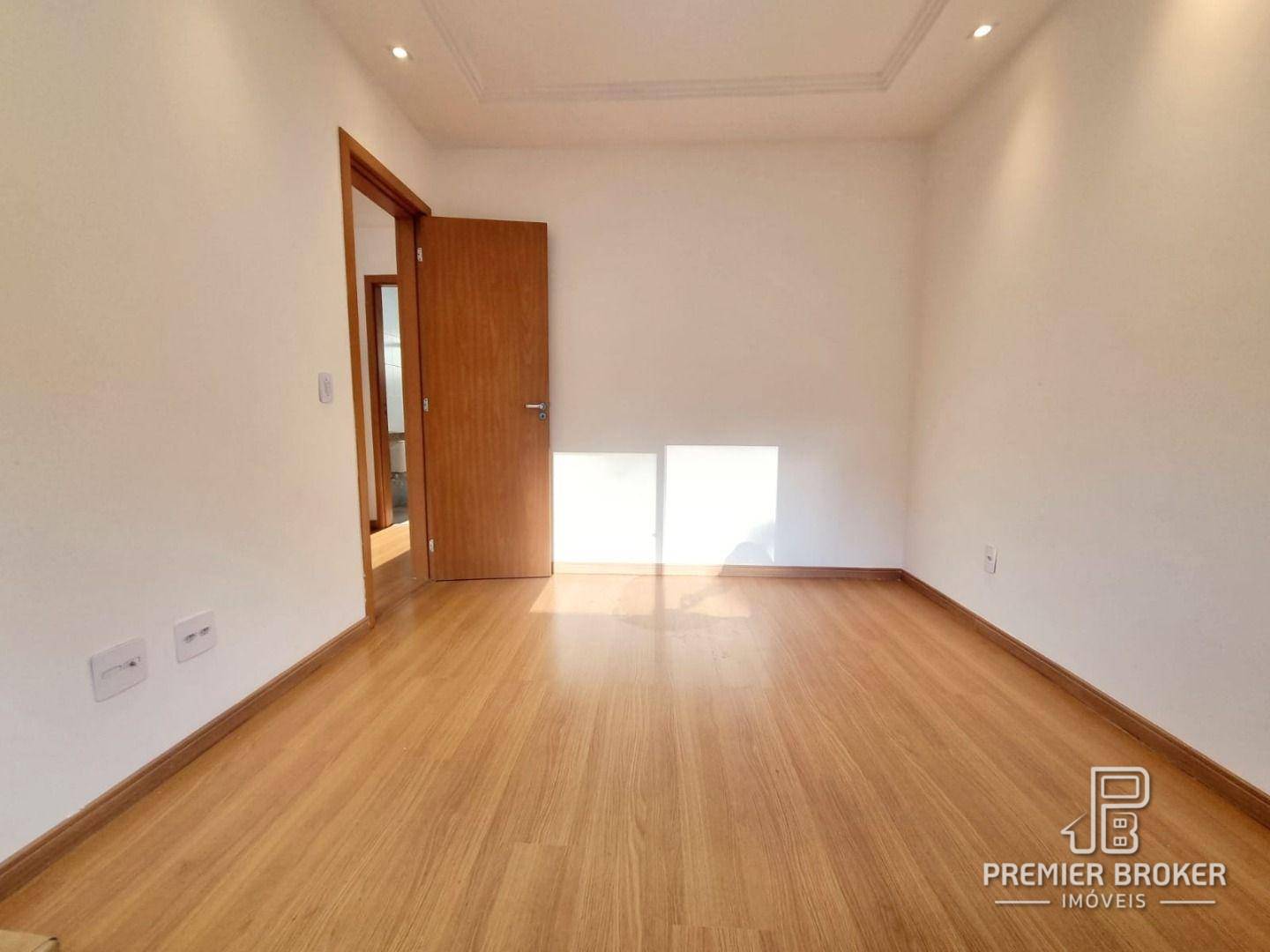 Apartamento à venda com 2 quartos, 52m² - Foto 17