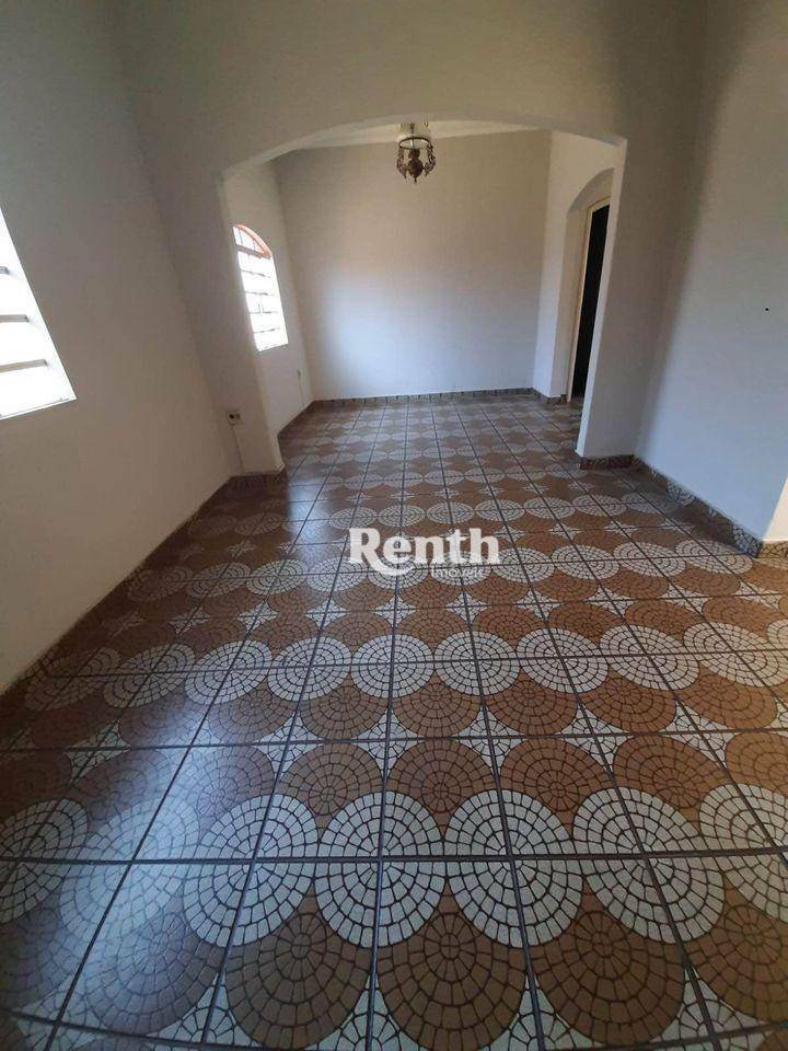 Casa à venda com 3 quartos, 484M2 - Foto 4