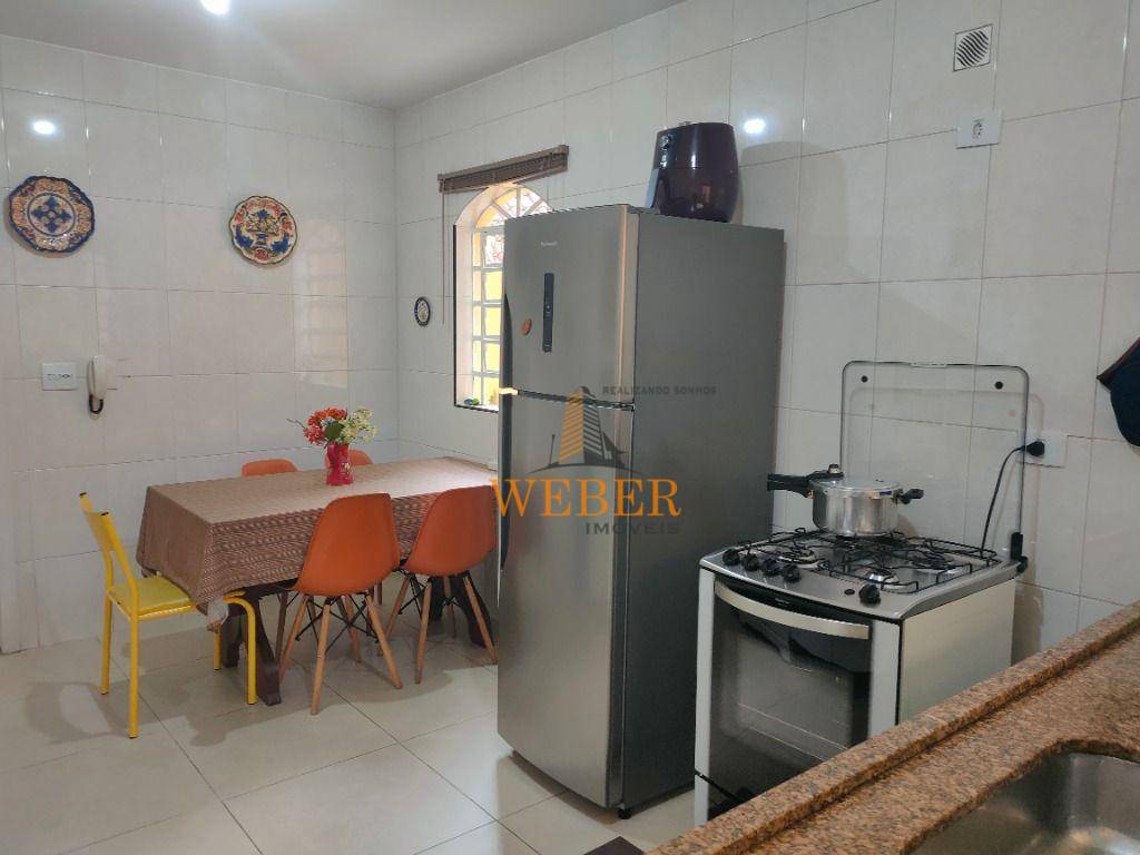 Sobrado à venda com 3 quartos, 187m² - Foto 82