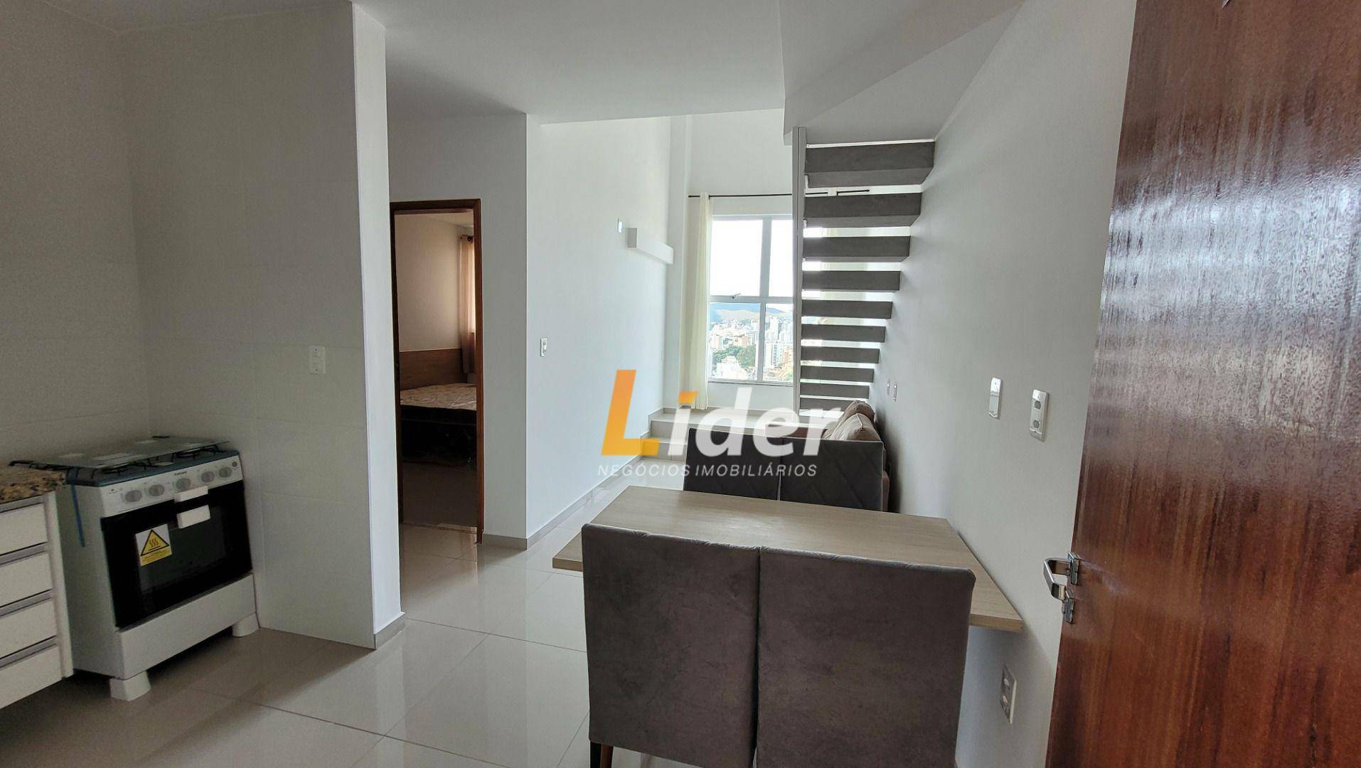 Cobertura à venda com 2 quartos, 80m² - Foto 2