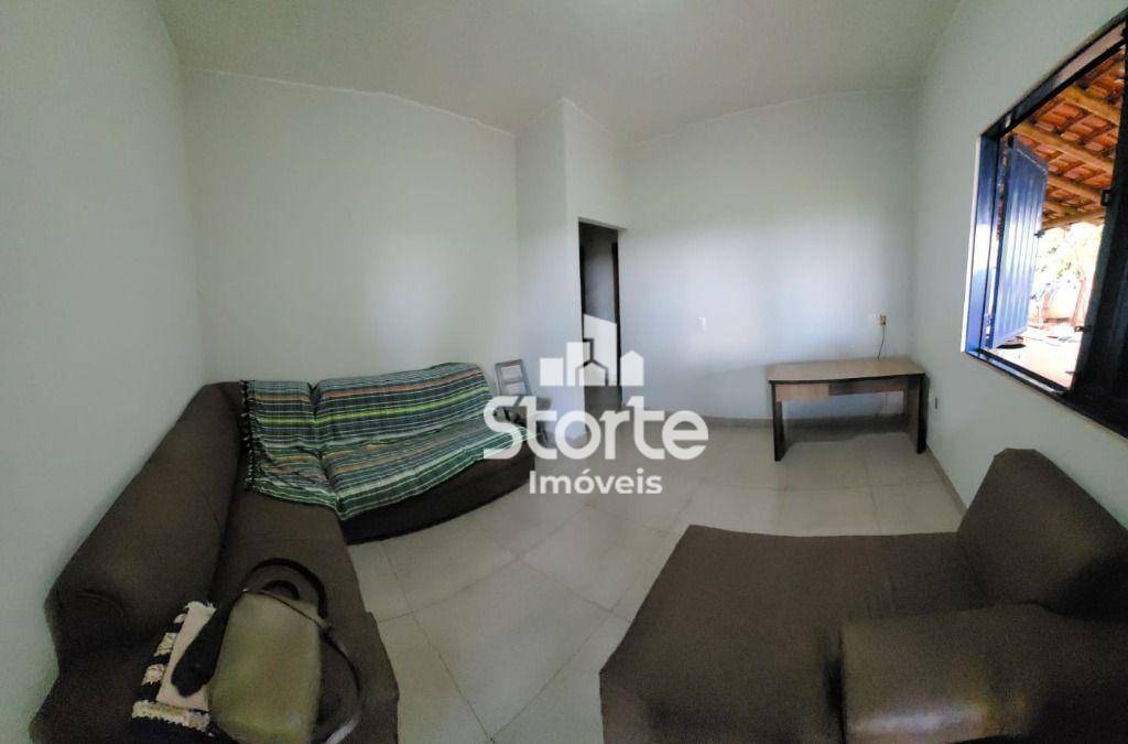 Chácara à venda com 3 quartos, 2000M2 - Foto 2