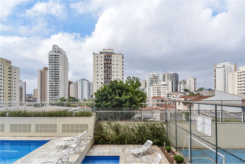 Apartamento à venda com 2 quartos, 65m² - Foto 11