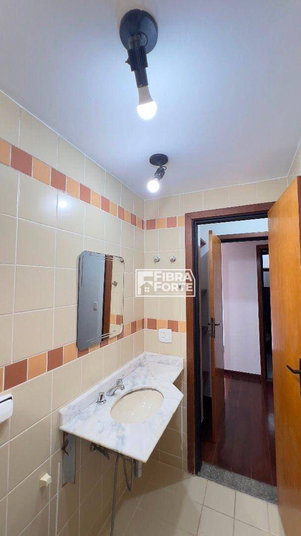 Apartamento à venda com 2 quartos, 64m² - Foto 17