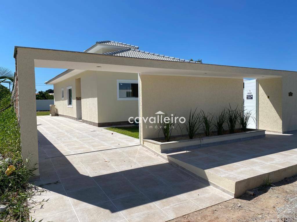 Casa à venda com 3 quartos, 89m² - Foto 1