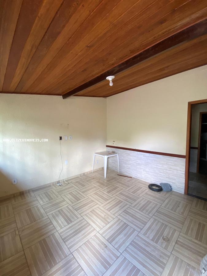 Casa à venda com 2 quartos, 160m² - Foto 3