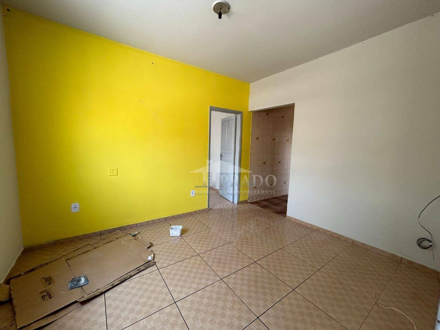 Casa à venda com 3 quartos, 88m² - Foto 5