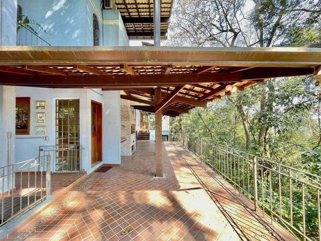 Casa de Condomínio à venda e aluguel com 3 quartos, 468m² - Foto 4