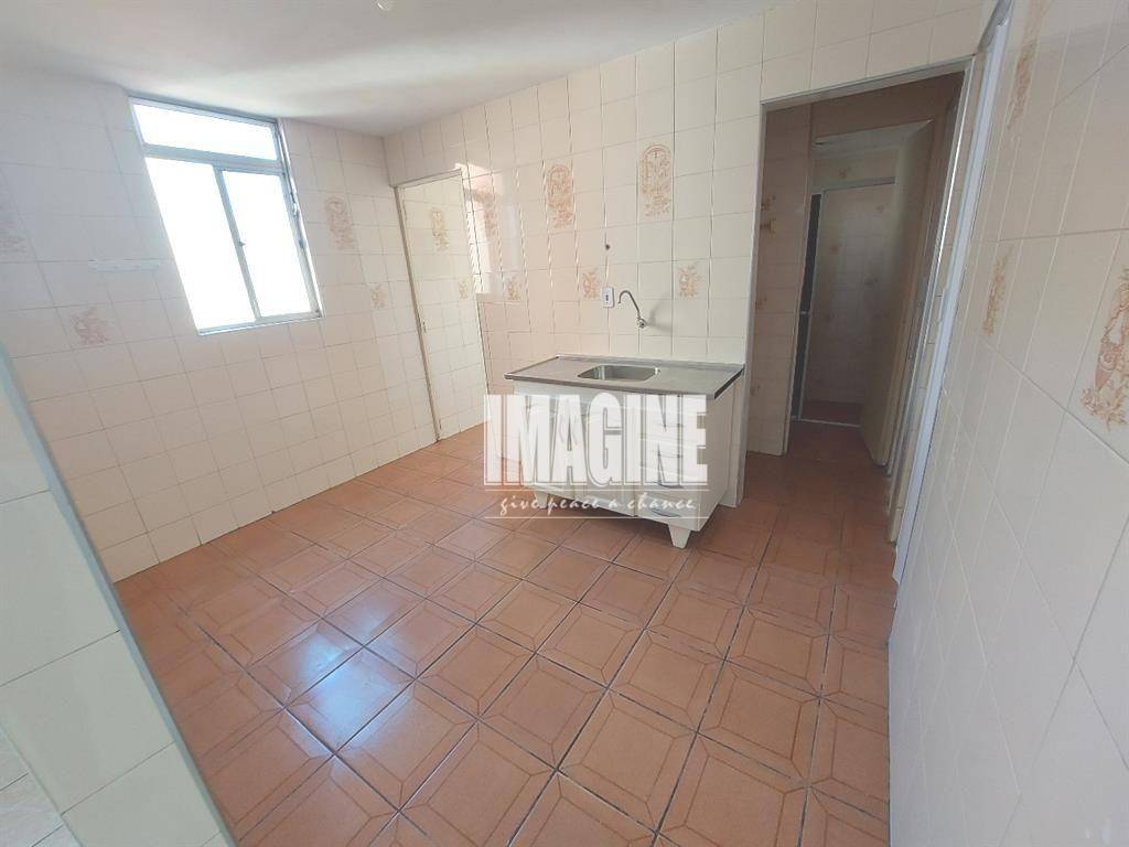 Apartamento à venda com 2 quartos, 50m² - Foto 5