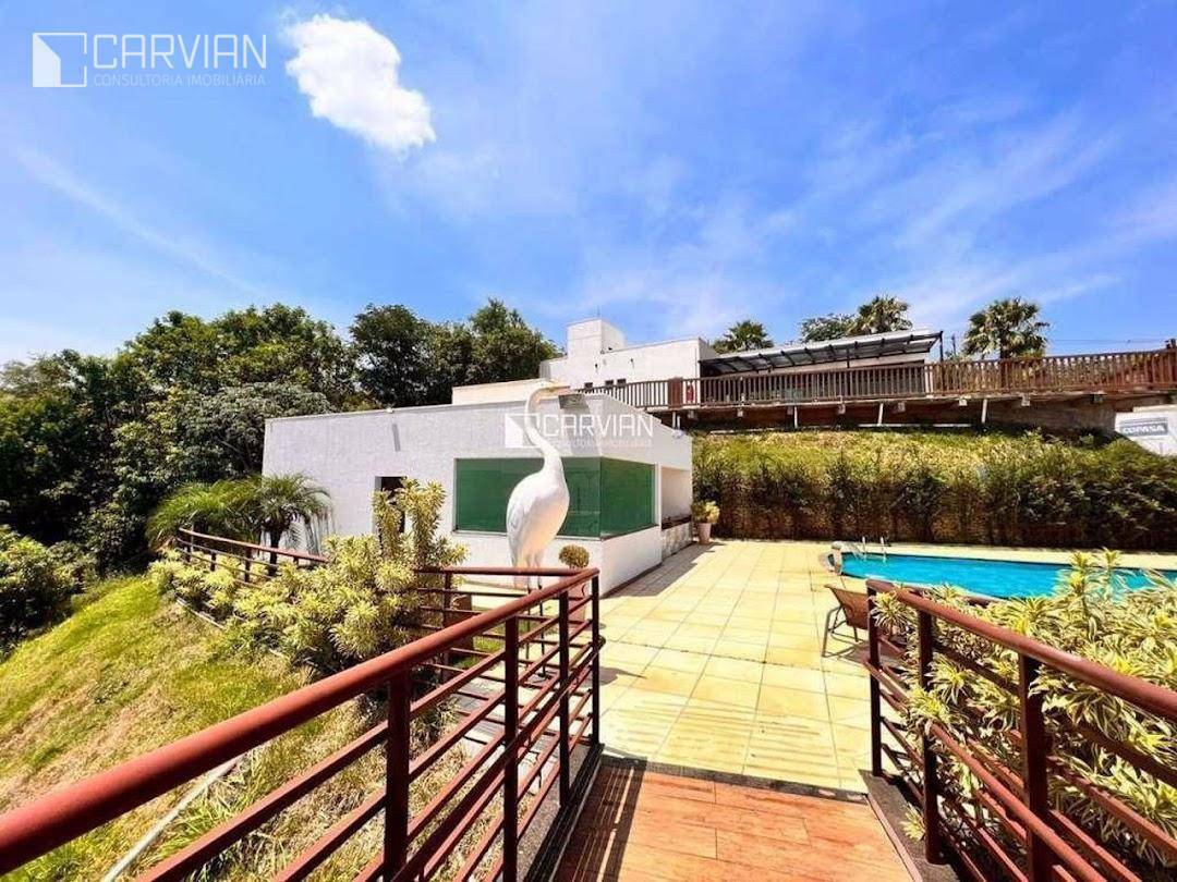 Casa de Condomínio à venda com 5 quartos, 400m² - Foto 9