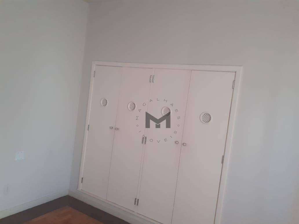 Apartamento à venda com 3 quartos, 140m² - Foto 12