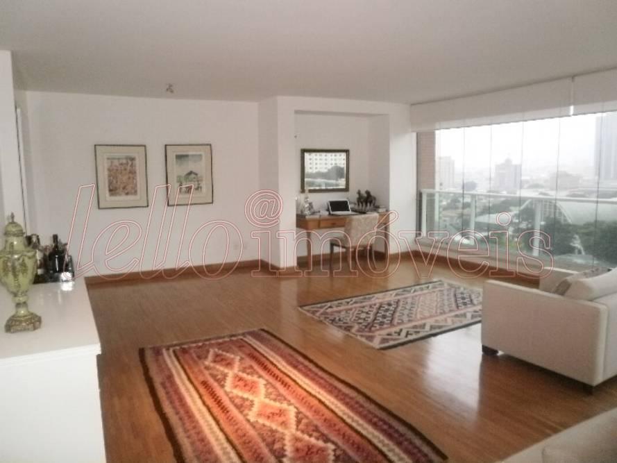 Apartamento para alugar com 2 quartos, 150m² - Foto 3