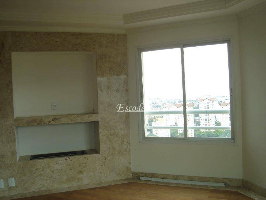 Apartamento à venda com 3 quartos, 200m² - Foto 3