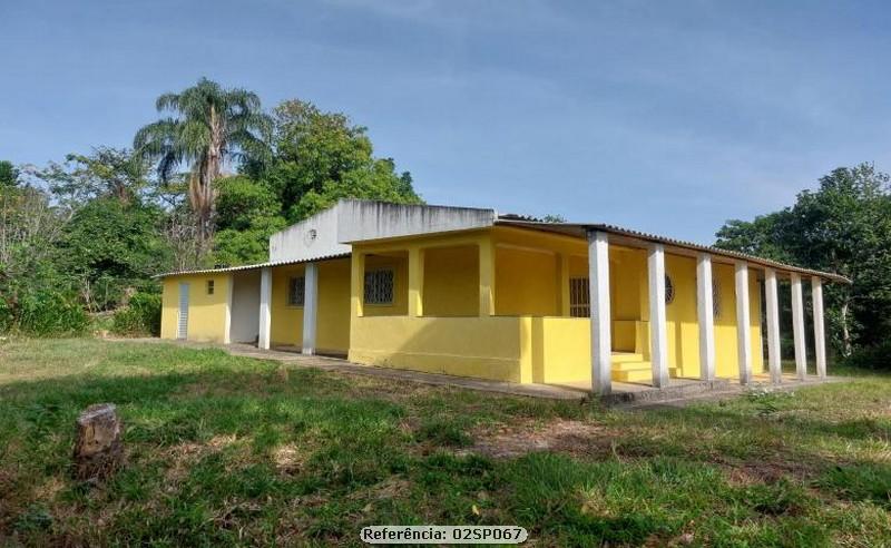 Fazenda à venda com 2 quartos, 100000m² - Foto 1