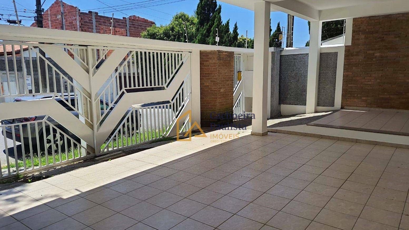 Casa à venda com 3 quartos, 245m² - Foto 3