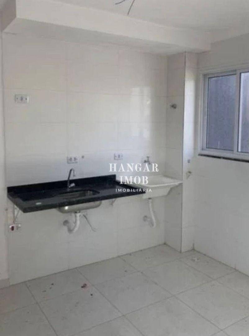 Apartamento à venda com 2 quartos, 45m² - Foto 11