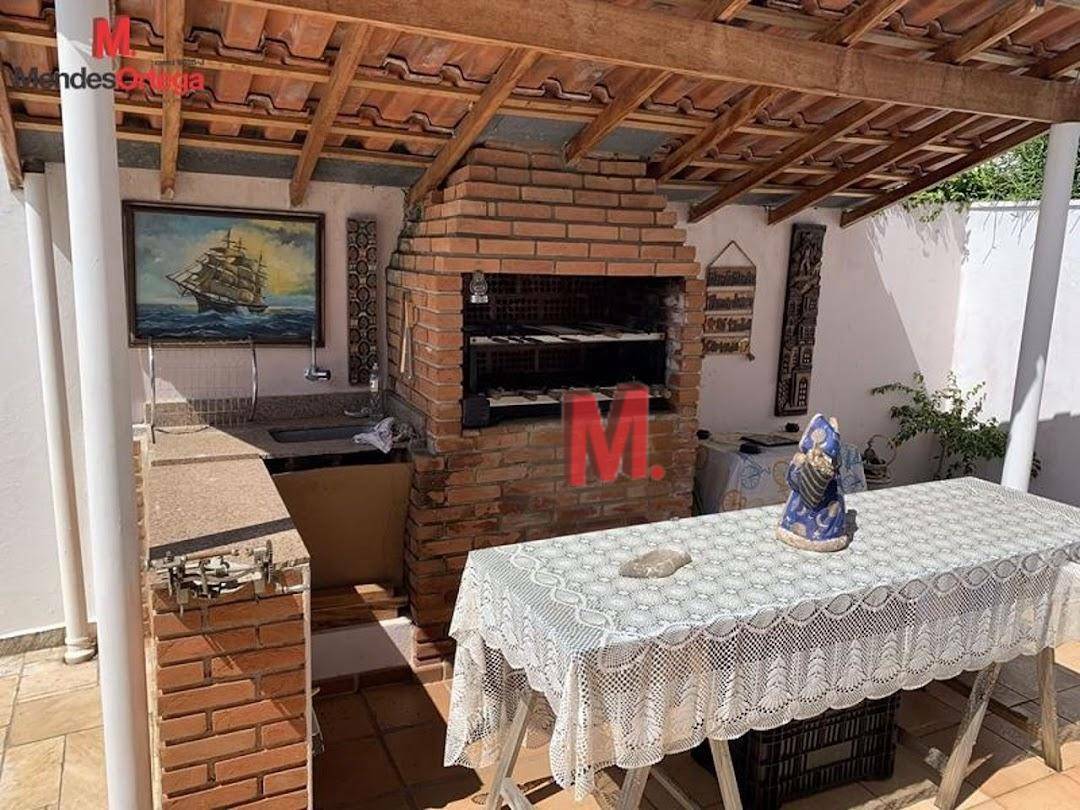 Casa à venda com 4 quartos, 359m² - Foto 39