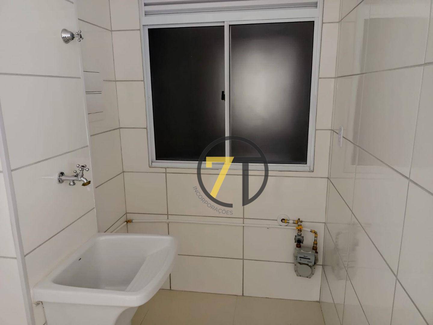 Apartamento para alugar com 2 quartos, 56m² - Foto 9