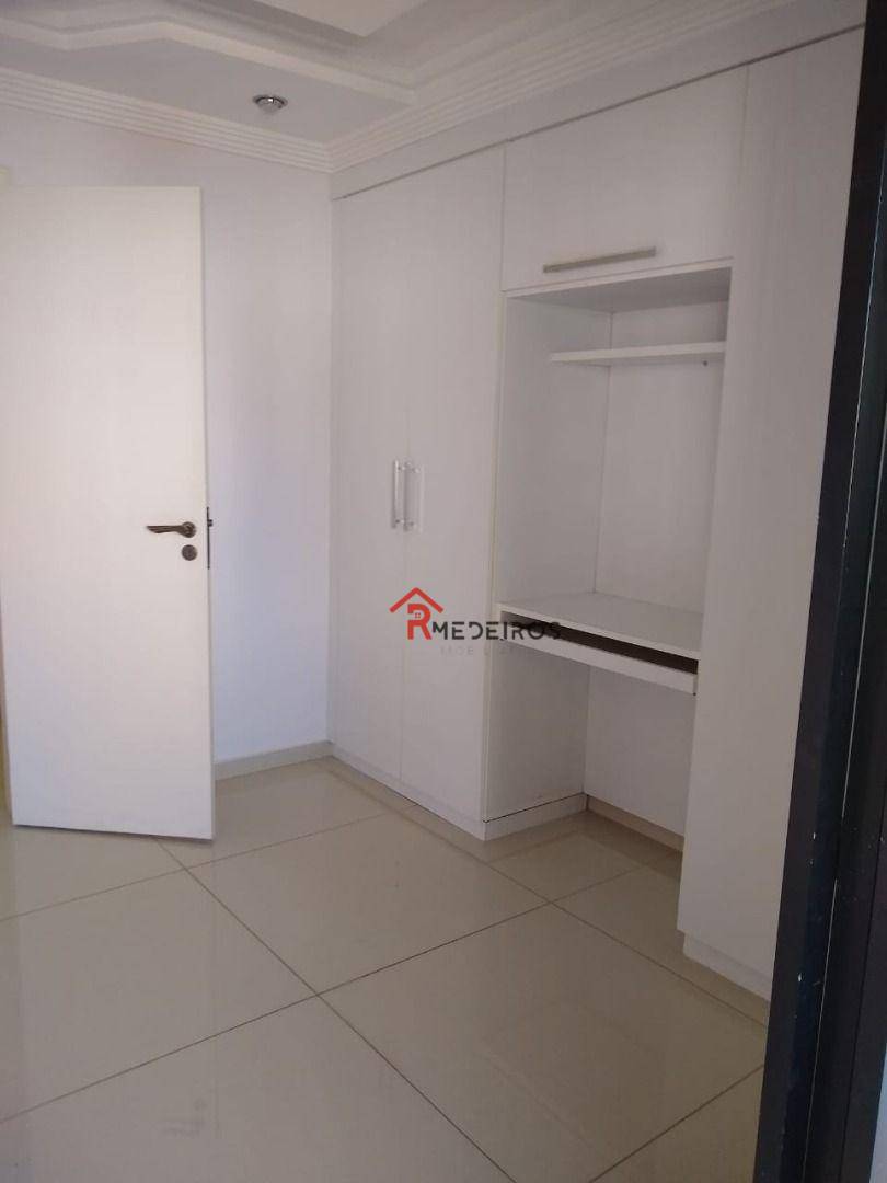 Apartamento à venda com 3 quartos, 135m² - Foto 21