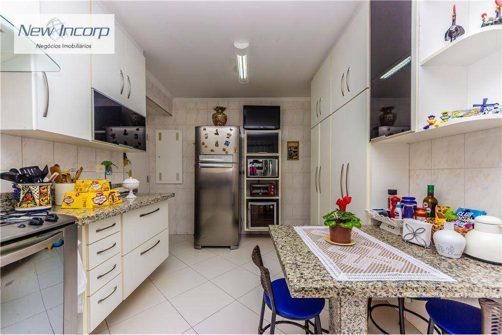 Apartamento à venda com 5 quartos, 218m² - Foto 12