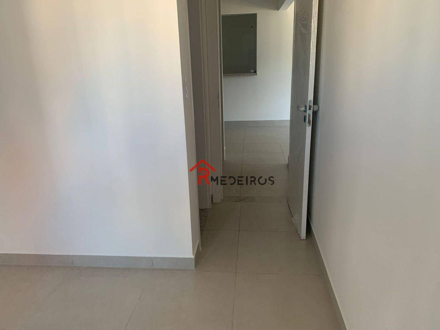 Apartamento à venda com 2 quartos, 96m² - Foto 20