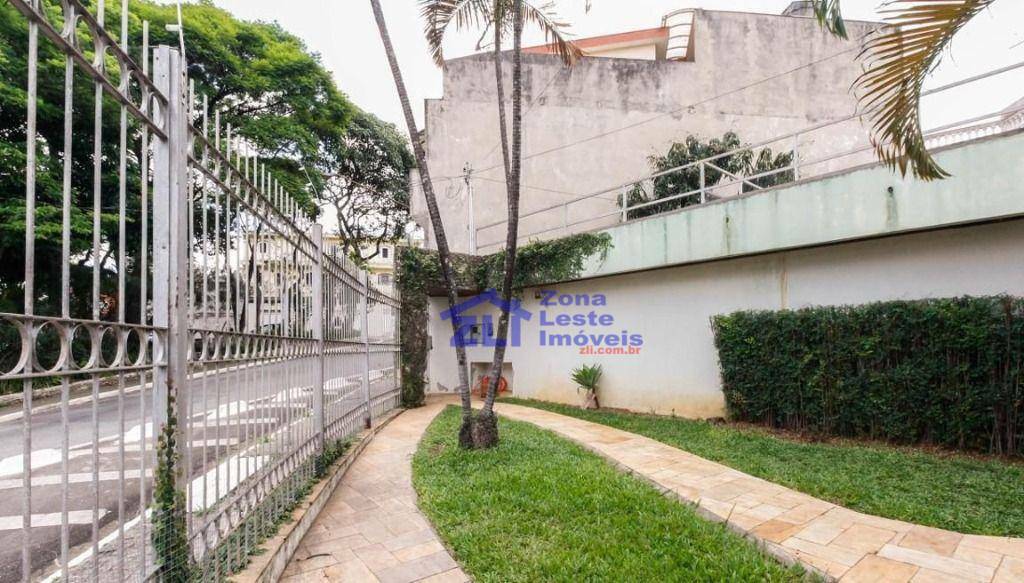 Casa à venda e aluguel com 6 quartos, 450m² - Foto 4