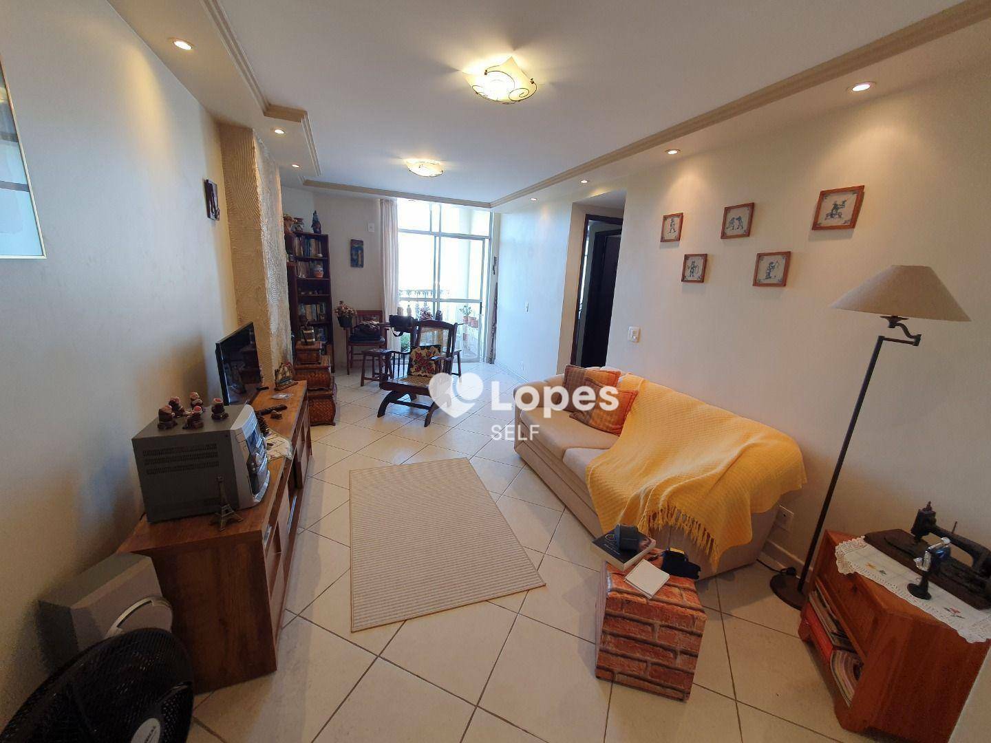 Apartamento à venda com 2 quartos, 77m² - Foto 3