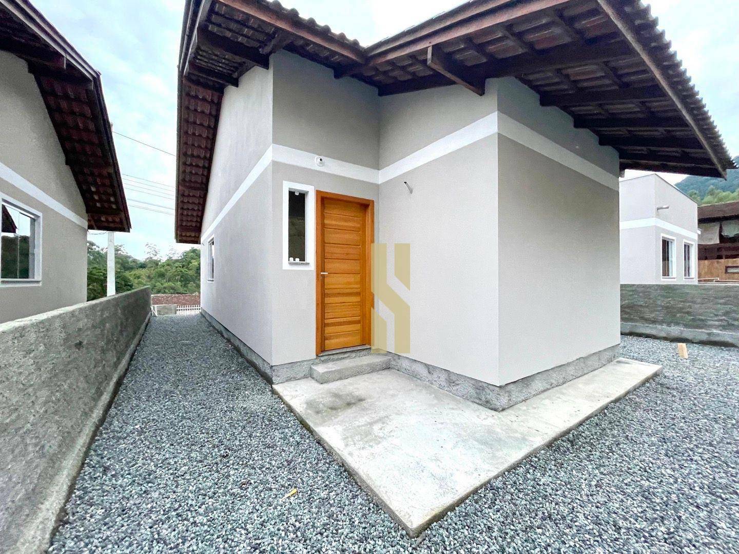 Casa à venda com 2 quartos, 49m² - Foto 9