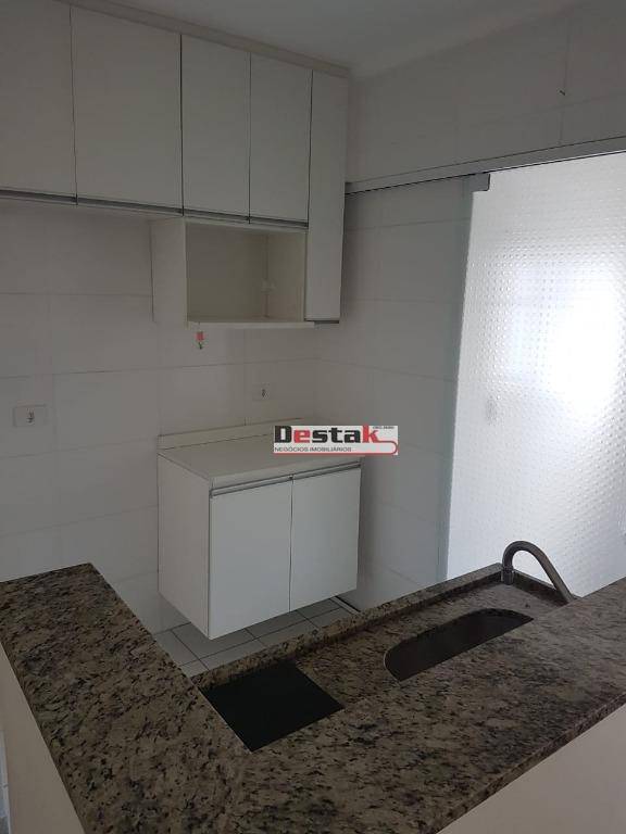 Apartamento à venda com 2 quartos, 52m² - Foto 3