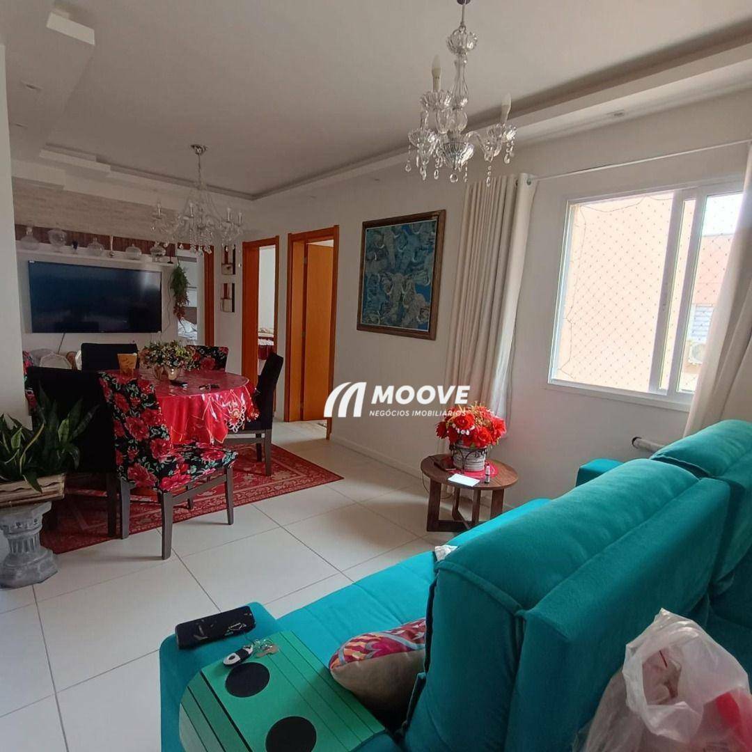 Apartamento à venda com 3 quartos, 65m² - Foto 2