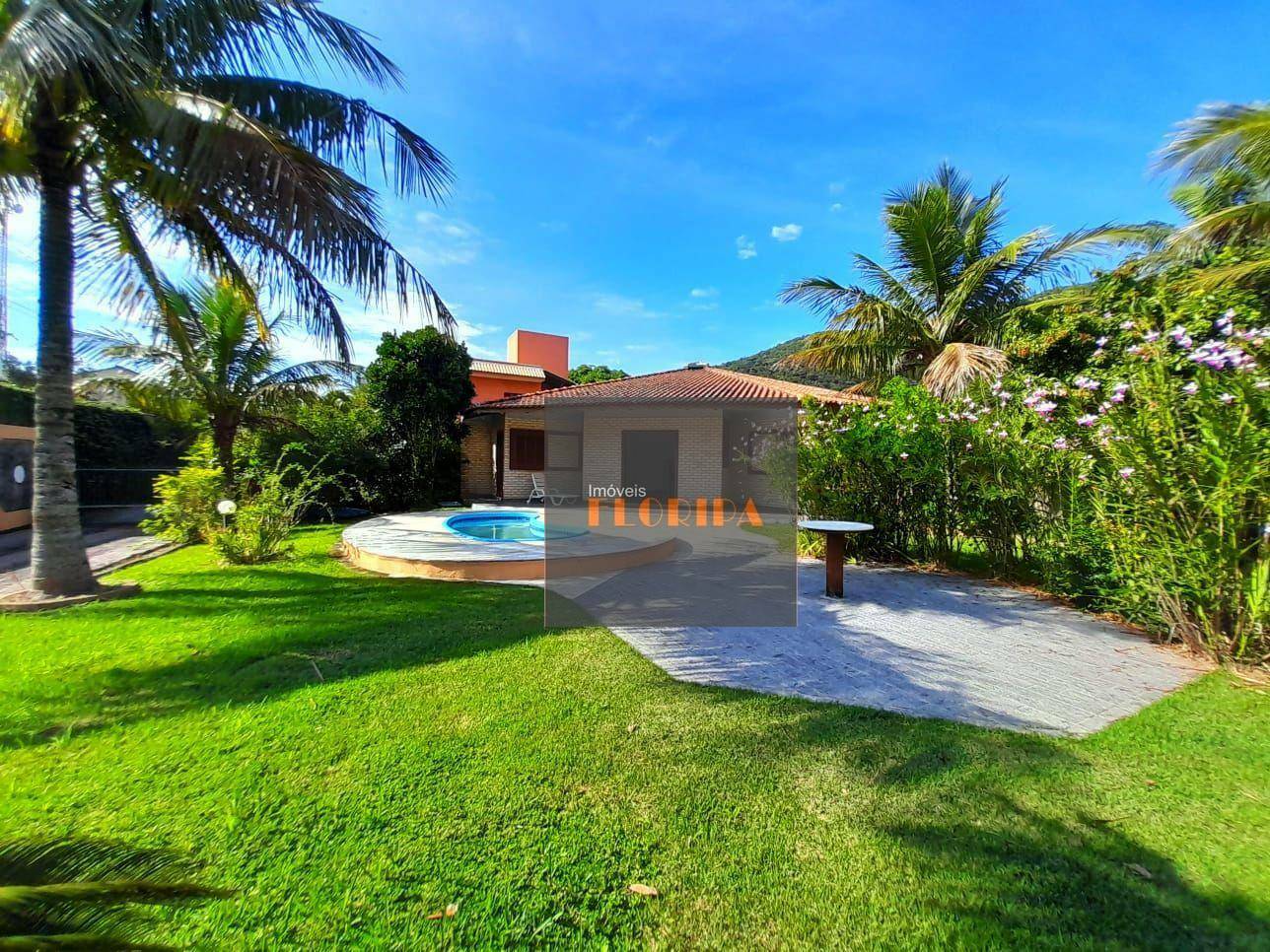 Casa à venda com 4 quartos, 283m² - Foto 1