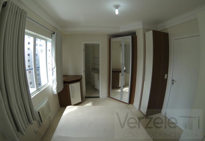 Apartamento à venda com 3 quartos, 127m² - Foto 15