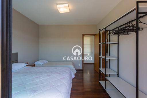 Casa de Condomínio à venda com 4 quartos, 315m² - Foto 28