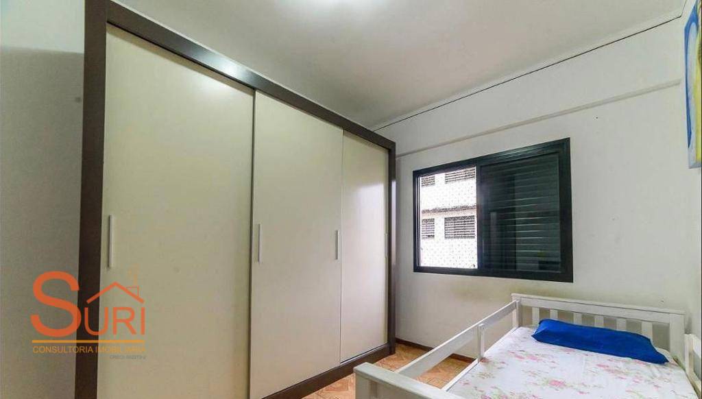 Apartamento à venda com 4 quartos, 140m² - Foto 7