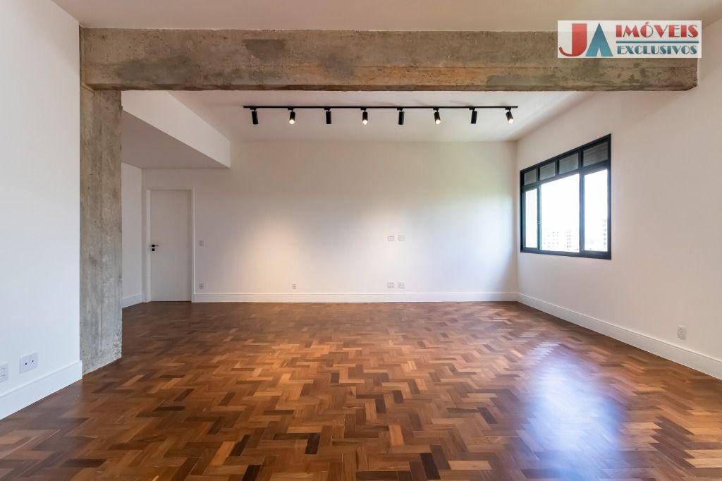 Apartamento à venda com 3 quartos, 212m² - Foto 16