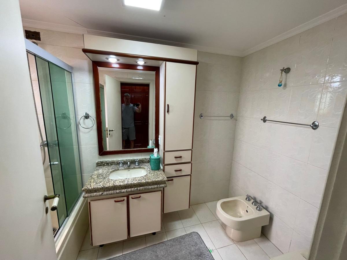 Apartamento à venda com 3 quartos, 268m² - Foto 20