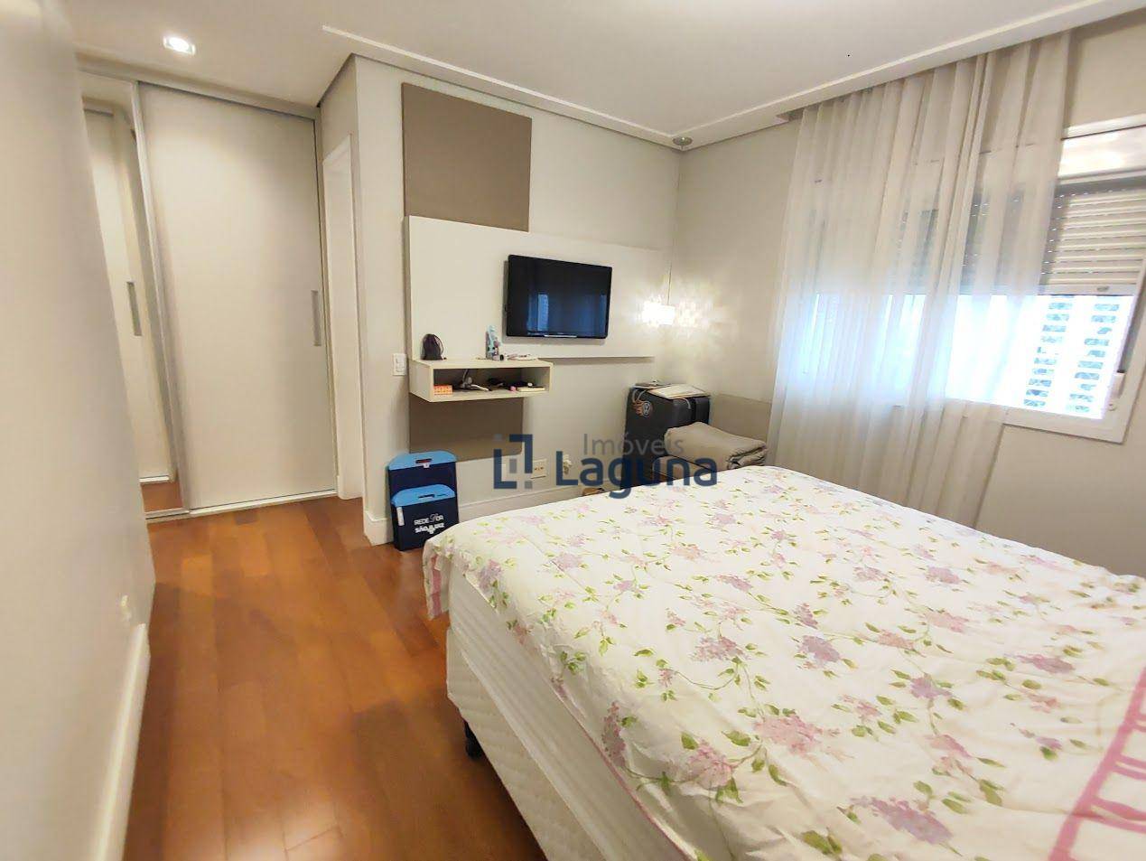 Apartamento à venda com 3 quartos, 155m² - Foto 48